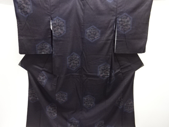 JAPANESE KIMONO / SILK / YUKI TSUMUGI / WOVEN SHOCHIKUBAI